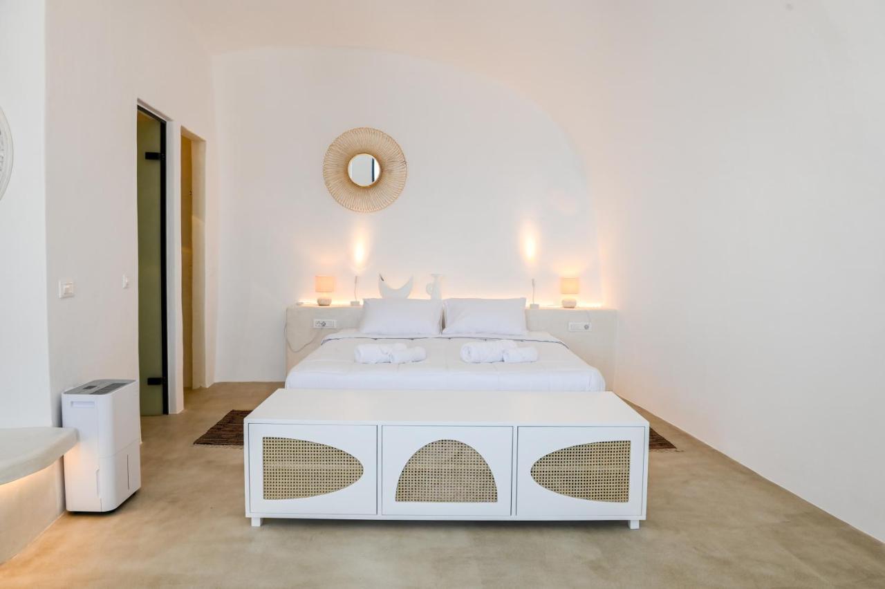 Three Bells Suites Firostefani Eksteriør bilde