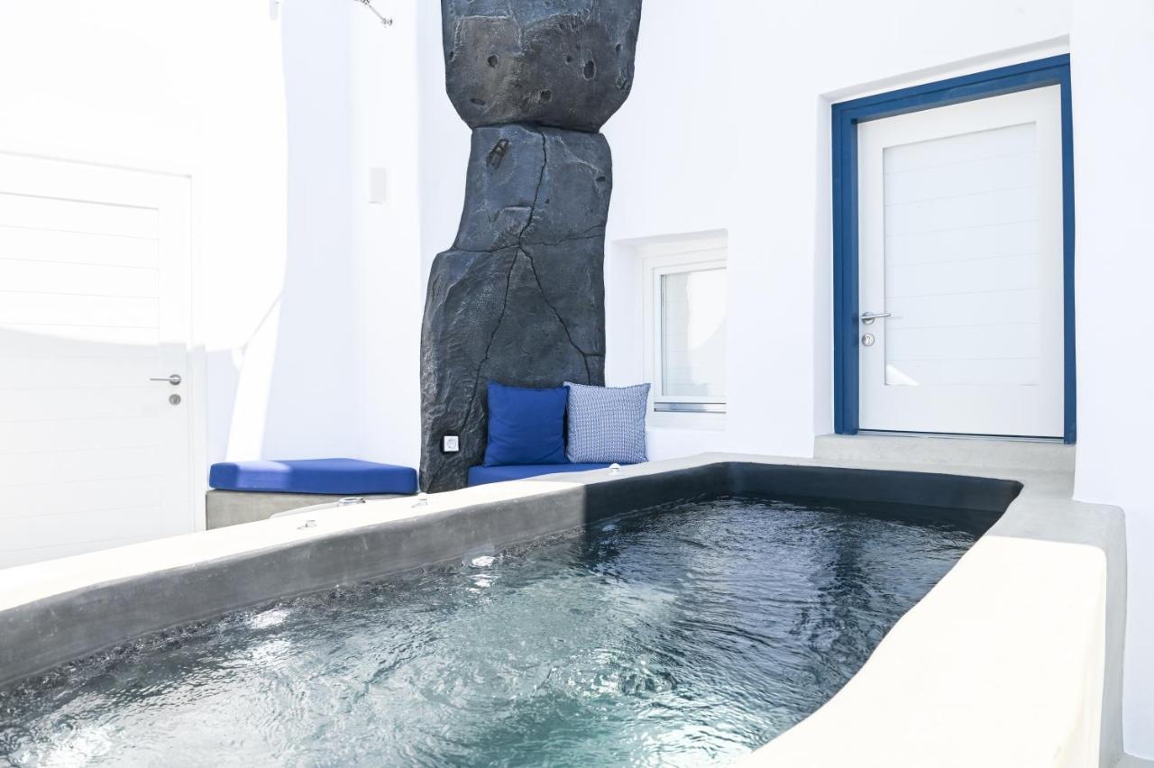 Three Bells Suites Firostefani Eksteriør bilde